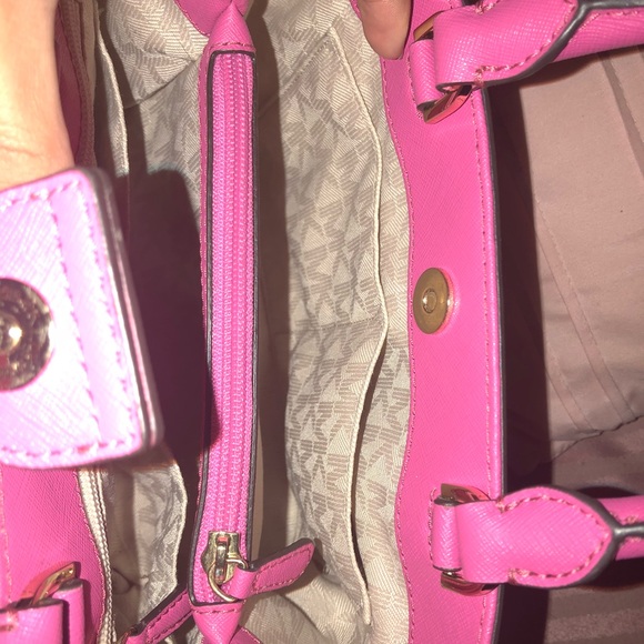 Pink & White Floral Michael Kors Handbag - Picture 4 of 4